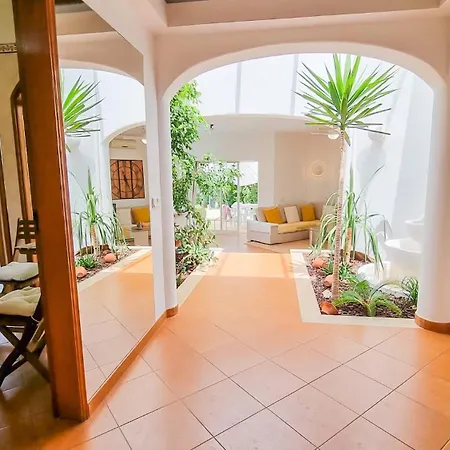 Maria - Private Pool & Golf Course View