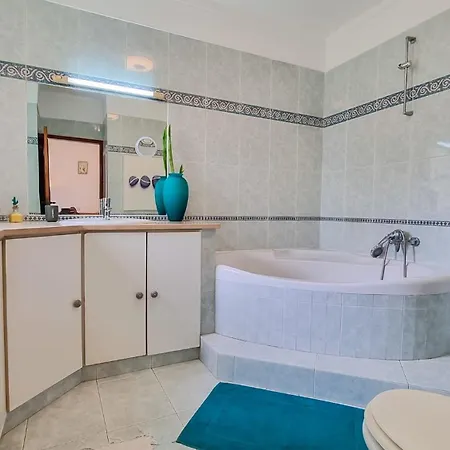 Maria - Private Pool & Golf Course View 빌라 *